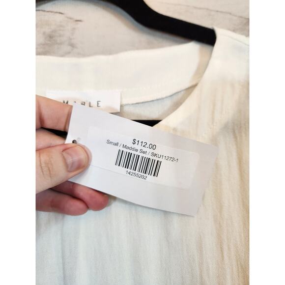 Mable Women's White Solid Sleeveless Round Neck Crop Top‎ Size Small NWT - Picture 4 of 7